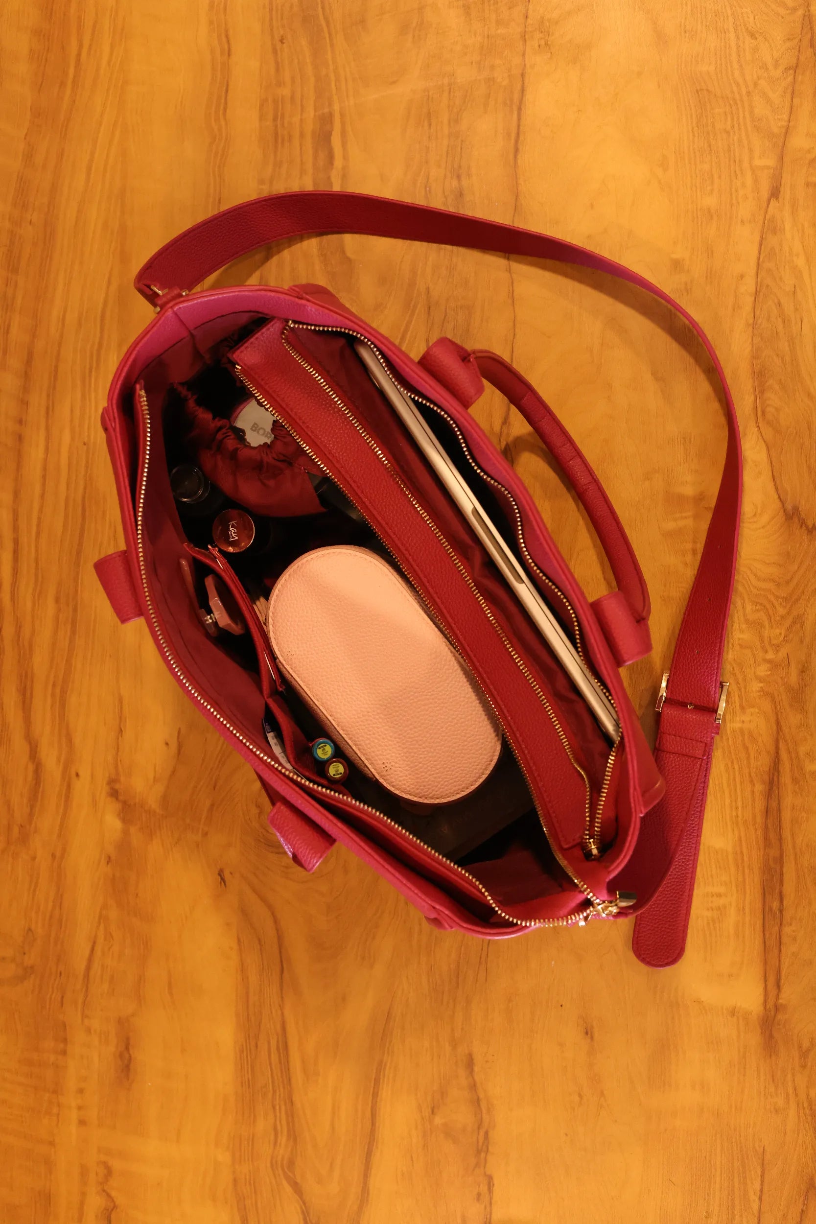 CRIMSON REIGN - Pink Tote