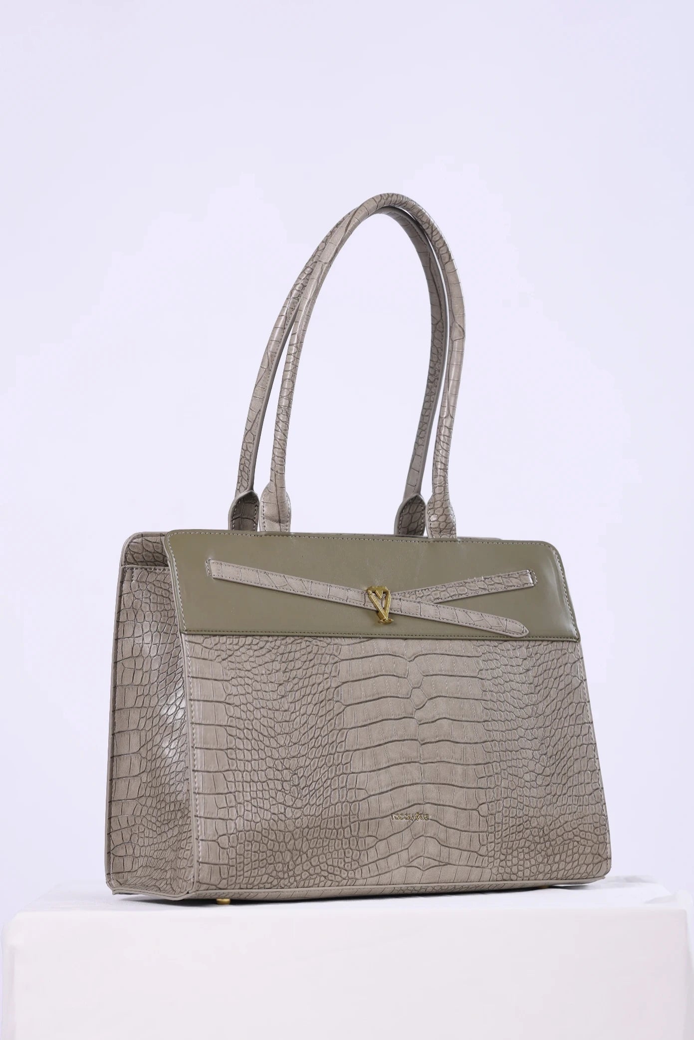 BOARDROOM ELEGANCE - Green Tote