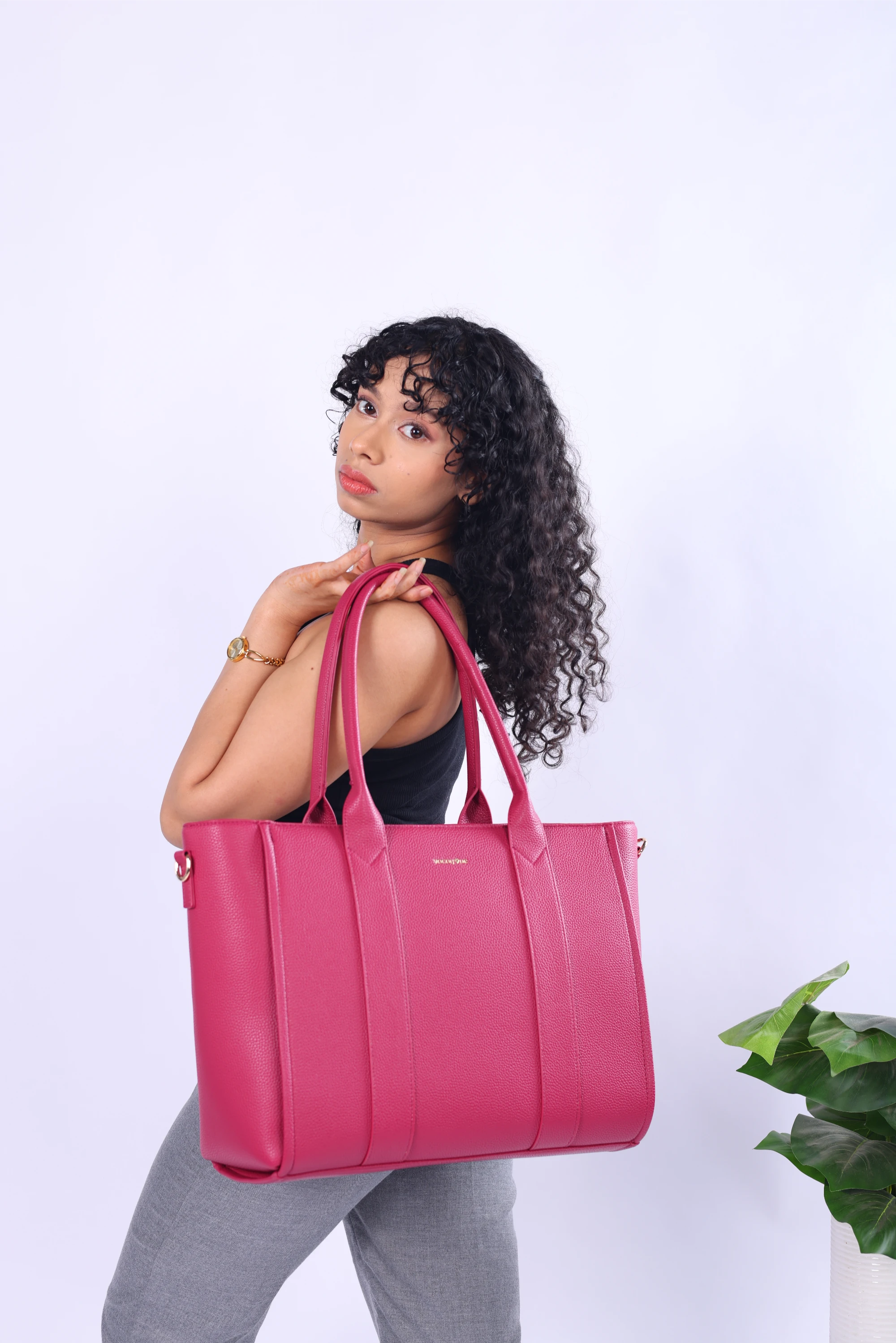 CRIMSON REIGN - Pink Tote