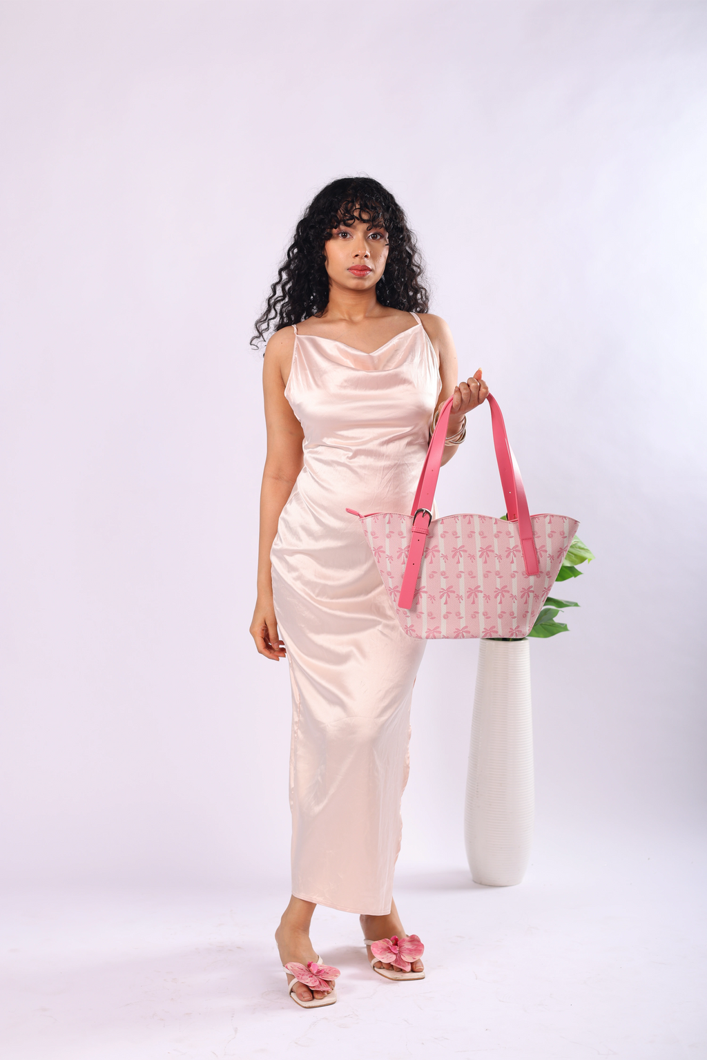 TROPICAL BLUSH - Light Pink Satchel