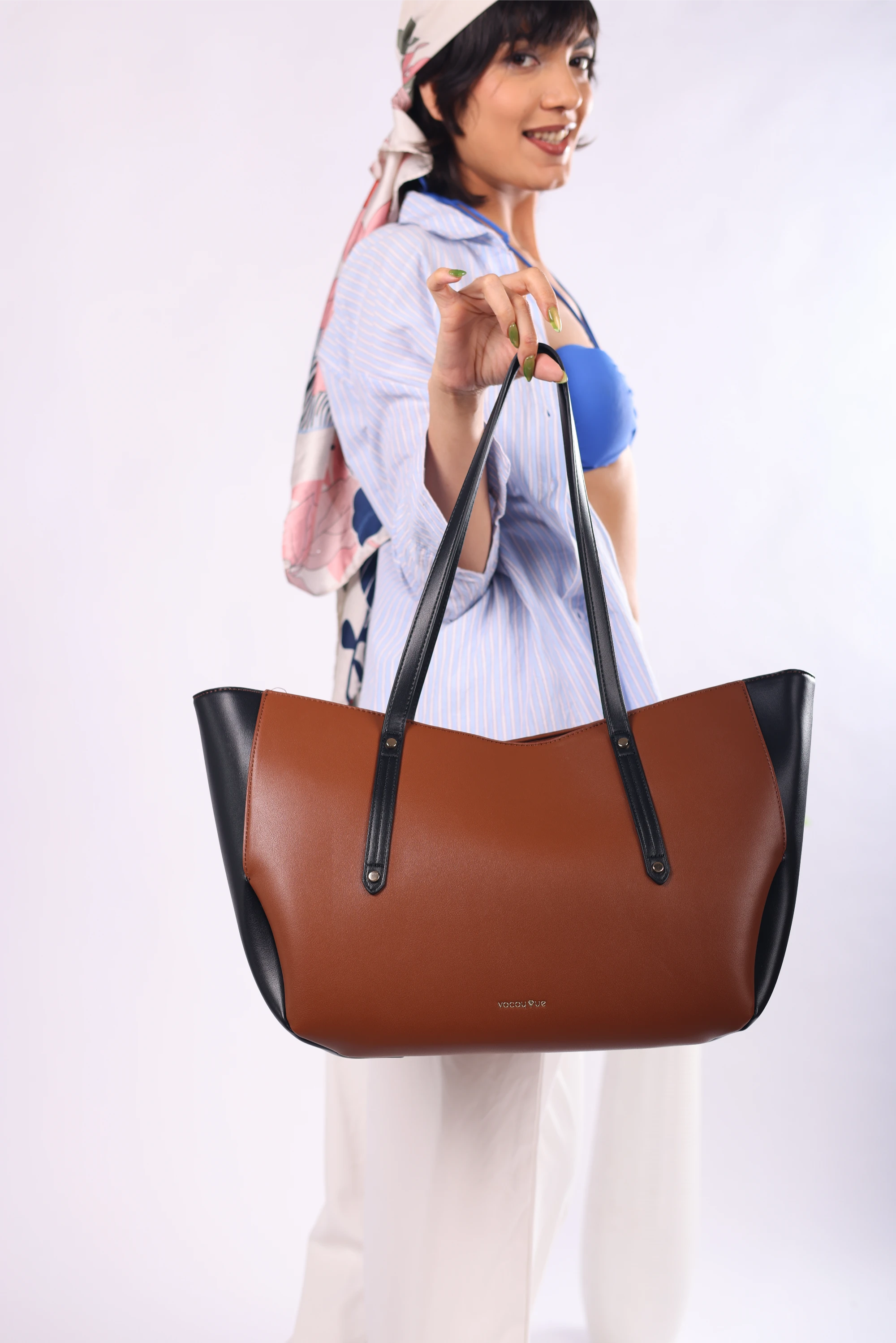 MOCHA NOIR - Brown Tote