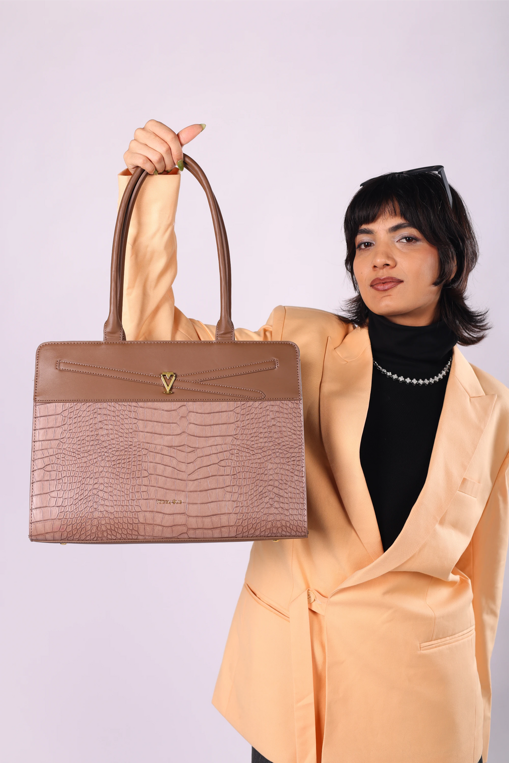 EXECUTIVE CHIC - Brown Croco Tote